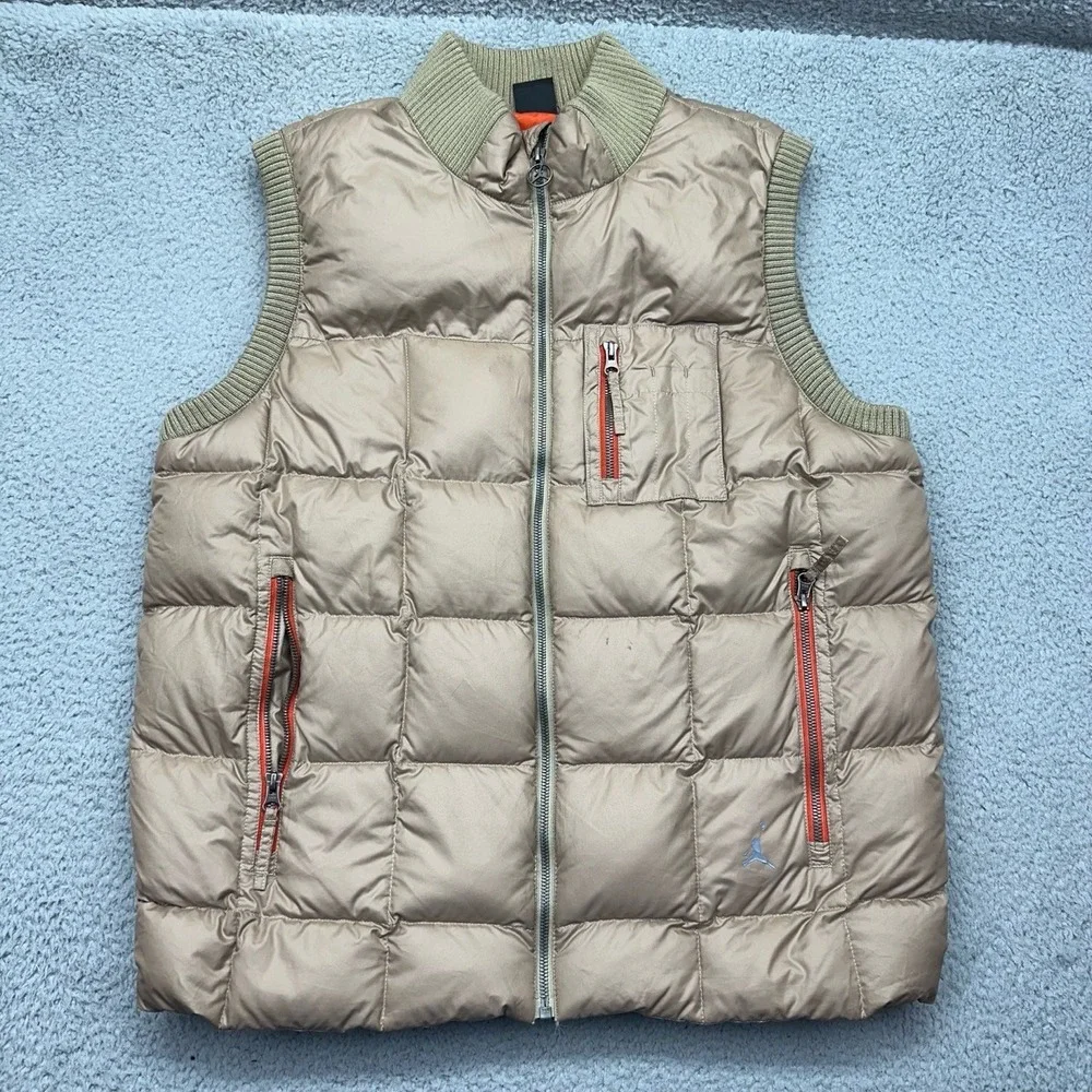 Nike Air Jordan 436554-235 Mens Large Tan Quilted Full-Zip 550 Down Puffer Vest